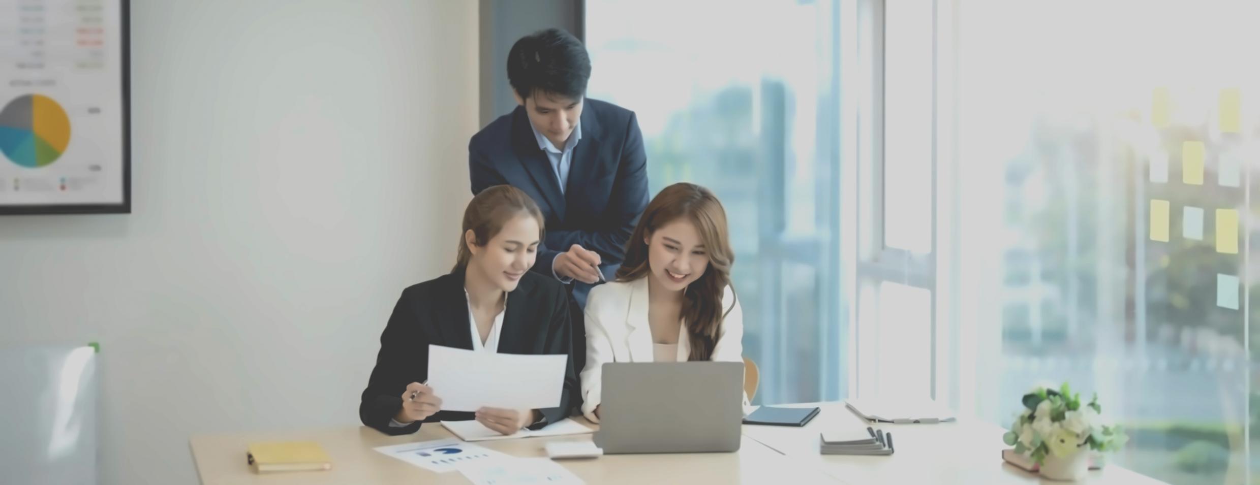 Digital workspace showing traffic optimization tools and analytics dashboard